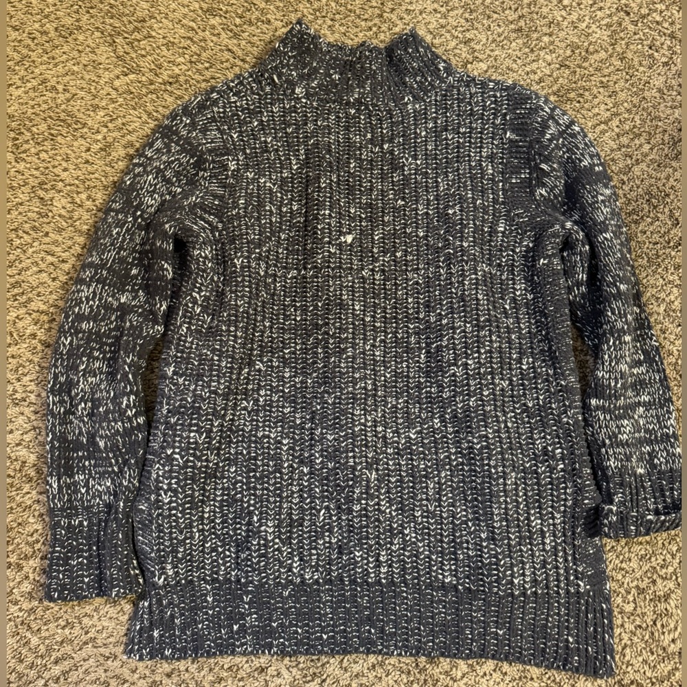 White-Grey Wool Knit Crewneck Sweater by Jones New York